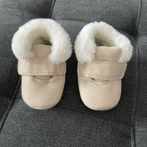 Carter’s Toddler Winter Boots